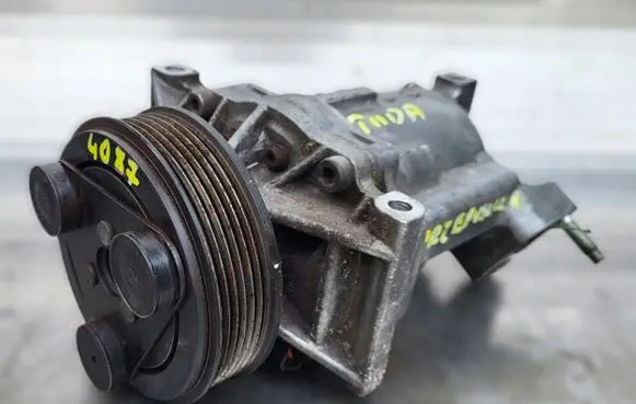 Nissan Tiida C11 Air conditioning (A/C) compressor (pump) 92600CJ60B