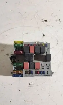 Fiat Stilo Fuse module 46846105