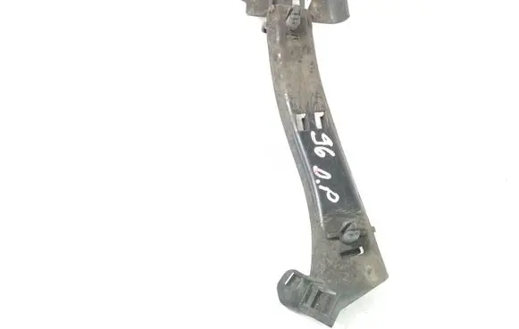 Mercedes-Benz A W176 Other front suspension part A2465463080