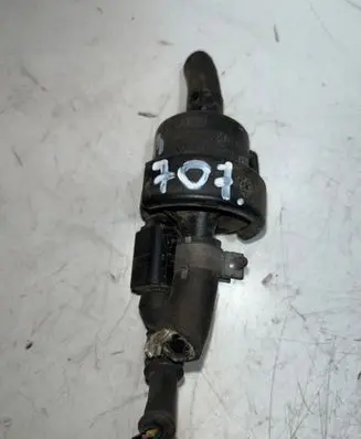 Audi A6 S6 C5 4B Valve vacuum 058133459