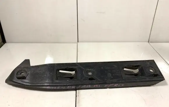 Volkswagen Golf IV Front bumper mounting bracket 1J0807184A