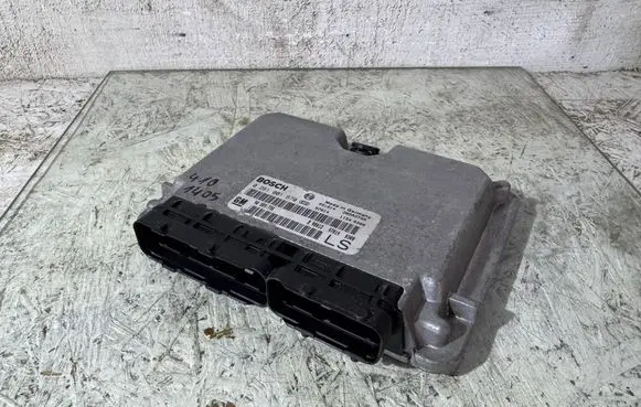 Opel Astra G Engine control unit/module 0281001678 90589736 28SA3739