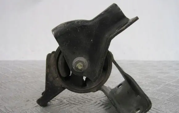 Opel Rekord Olympia Engine mount vacuum valve 009204617
