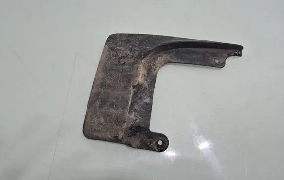 Skoda Fabia Mk2 (5J) Front mudguard 