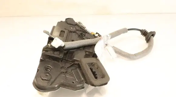Seat Toledo IV (NH) Front door lock