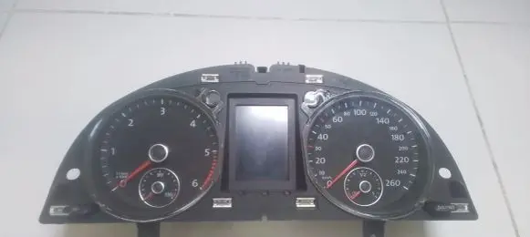 Volkswagen PASSAT B7 Speedometer (instrument cluster) A2C53238929 A2C53250574 3AA920870D