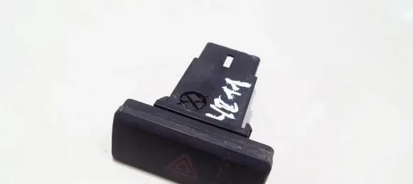 KIA Rio Hazard light switch DECOE3