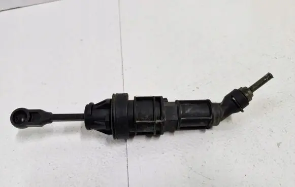 Mitsubishi ASX Clutch release bearing slave cylinder 2345A027