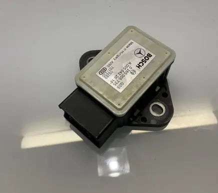 Mercedes-Benz E W212 ESP acceleration yaw rate sensor A0055422618 0265005735 7017230