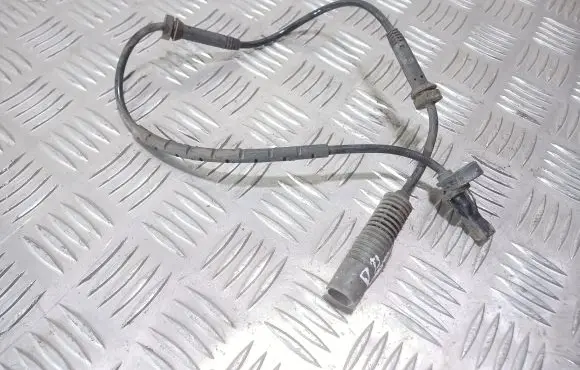BMW 1 E82 E88 ABS brake wheel speed sensor