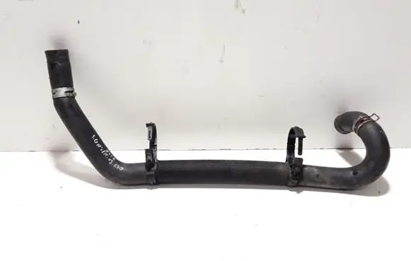 Suzuki Grand Vitara II Engine coolant pipe/hose