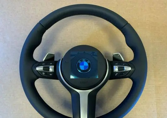 BMW X6 F16 Steering wheel 32307851513 32308092481