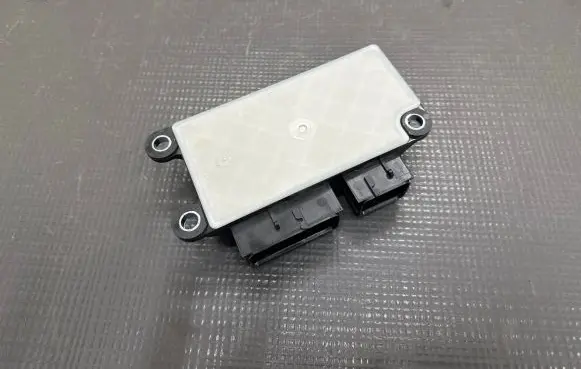 Opel Insignia B Airbag control unit/module 812586170 13523857 8110100000000X