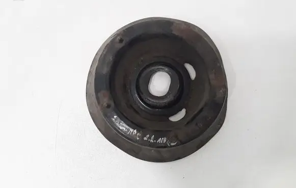 Mercedes-Benz C W203 Coil spring mount A2033211084
