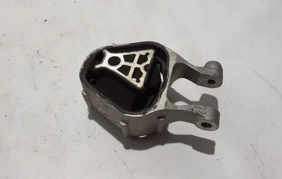 Volvo XC40 Engine mounting bracket 32298574