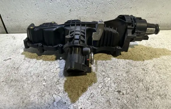 Volkswagen Polo V 6R Intake manifold 03L129711