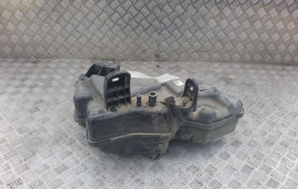 Volvo XC90 AdBlue liquid reservoir 31405813 31485702