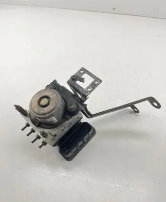 Nissan Elgrand ABS Pump 47660WL301