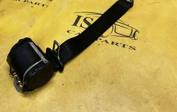 Porsche 911 996 Rear seatbelt 99680303601