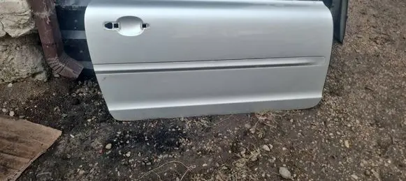 Door (2 Door Coupe)