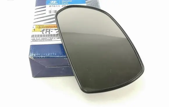 Hyundai Elantra VI Wing mirror glass 876112D200