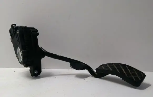 Audi A4 S4 B6 8E 8H Accelerator throttle pedal 8E2721523 6PV00777008