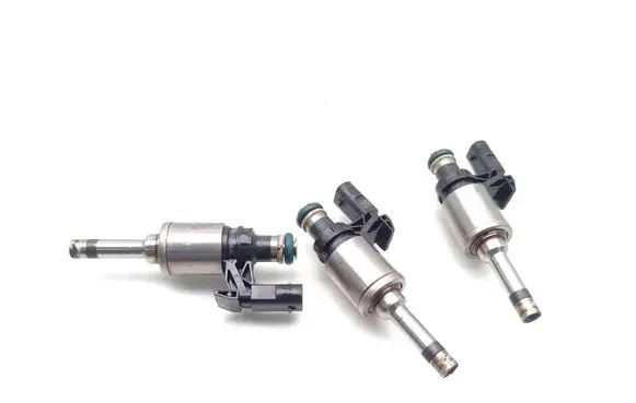 Fuel injectors set