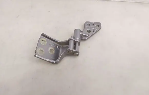 Toyota ProAce City Loading door lower hinge 