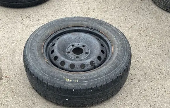 Renault Trafic II (X83) R16 spare wheel