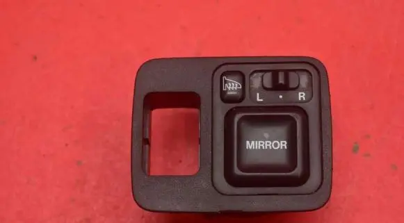 Honda HR-V Mirror heating switch 