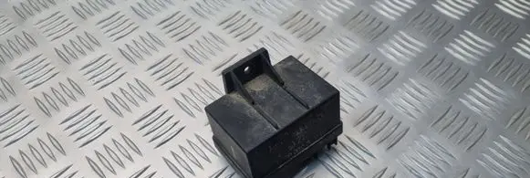 Fiat Doblo Glow plug pre-heat relay 55199051 51299012C