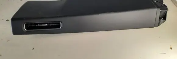 Tesla Model X (D) pillar trim (bottom) 