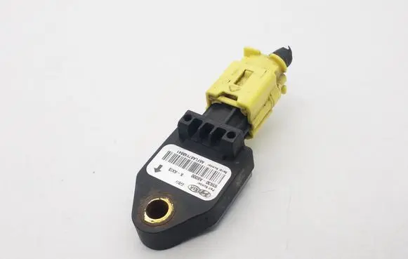 KIA Ceed Airbag deployment crash/impact sensor 95930A6000