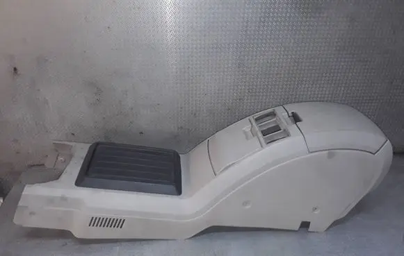 Chrysler Pacifica Armrest 0YV101L2AD