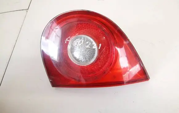 Volkswagen Golf V Tailgate rear/tail lights 1k6945108c