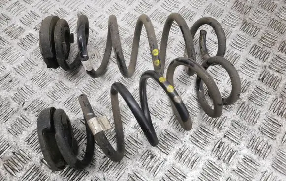 Alfa Romeo Giulia Rear coil spring