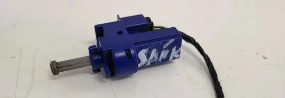 Clutch pedal sensor