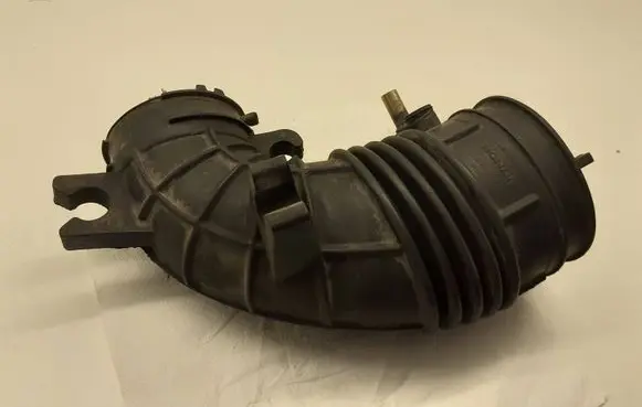 Honda FR-V Air intake hose/pipe 1501004