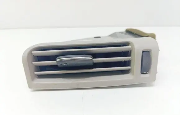 Volvo V60 Rear air vent grill 07755