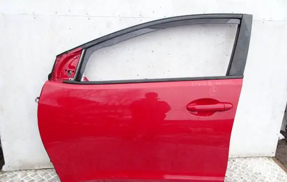 Honda Civic IX Front door