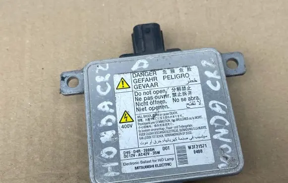 Honda CR-Z Headlight ballast module Xenon W3T21571