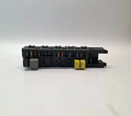Mercedes-Benz C W203 Fuse box set A2035451801