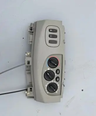 Opel Vivaro Climate control unit 8200004603 91165788 R6136S440