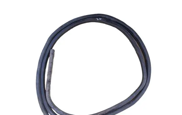 Volkswagen I LT Sliding door rubber seal 6906970298
