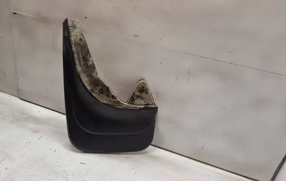 Opel Meriva A Rear mudguard