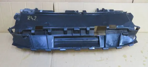 Ford Ecosport Intercooler air guide/duct channel GN158B384JA
