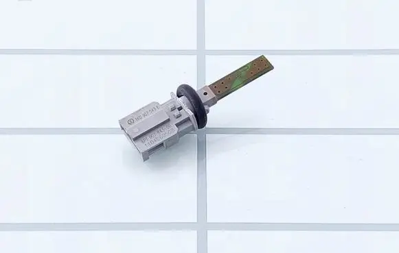 Interior temperature sensor