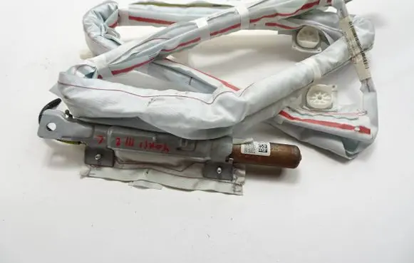 Toyota Yaris Roof airbag wefc