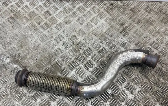 Peugeot 3008 III Exhaust flexible connection