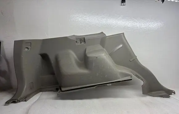 Nissan X-Trail T30 Trunk/boot lower side trim panel 849518H300